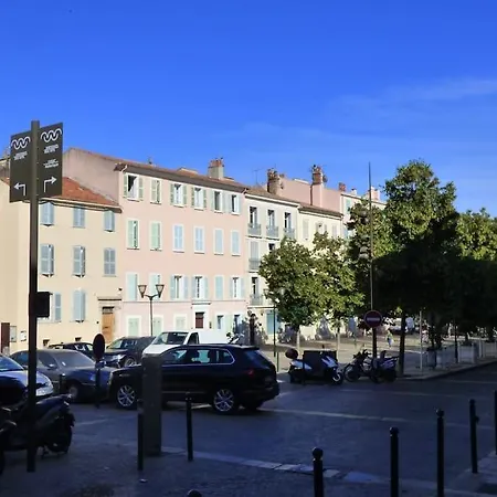 Coeur De , Parking Et Clim Apartment